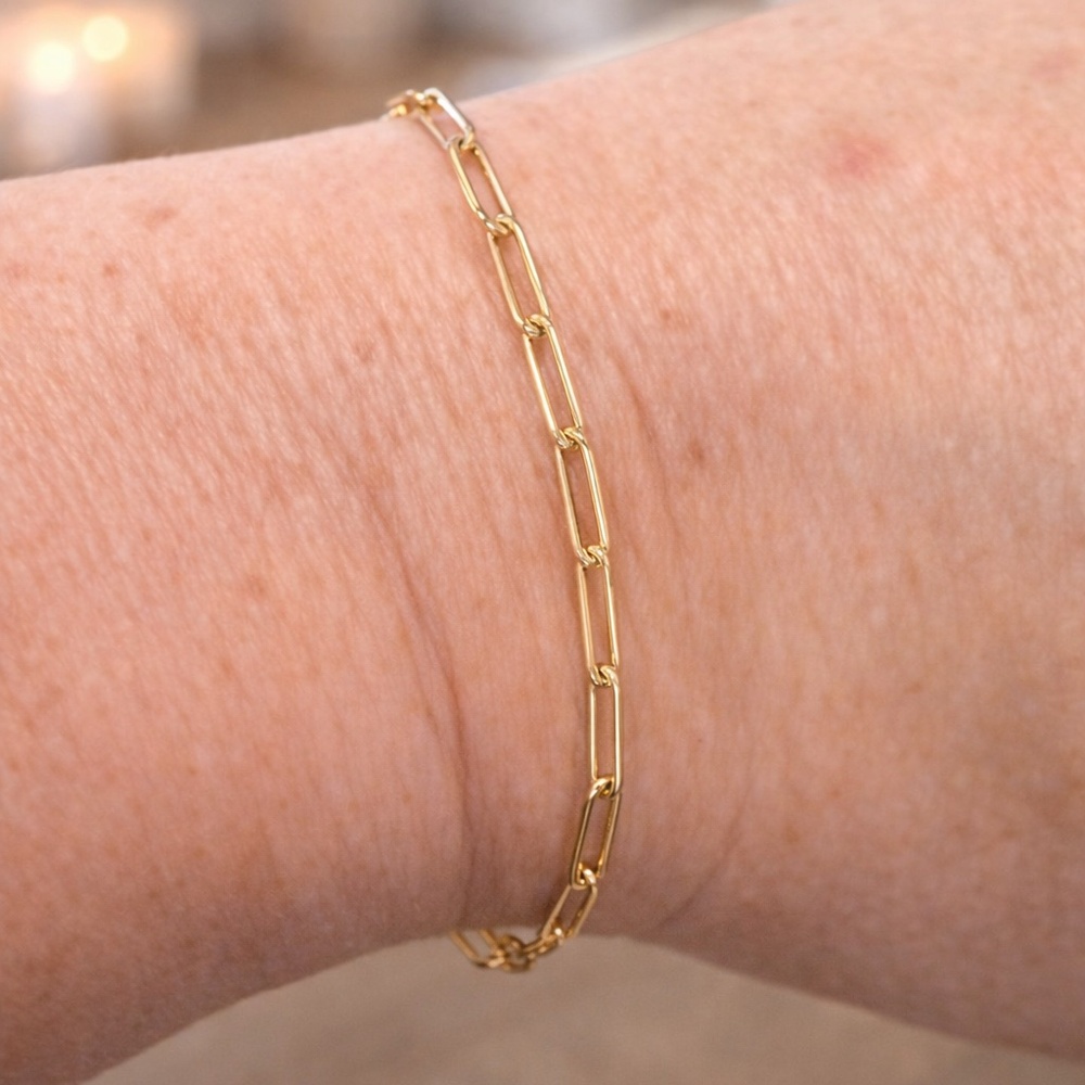 Gold bracelet, paperclip style, 6.5 - 8.5 inches